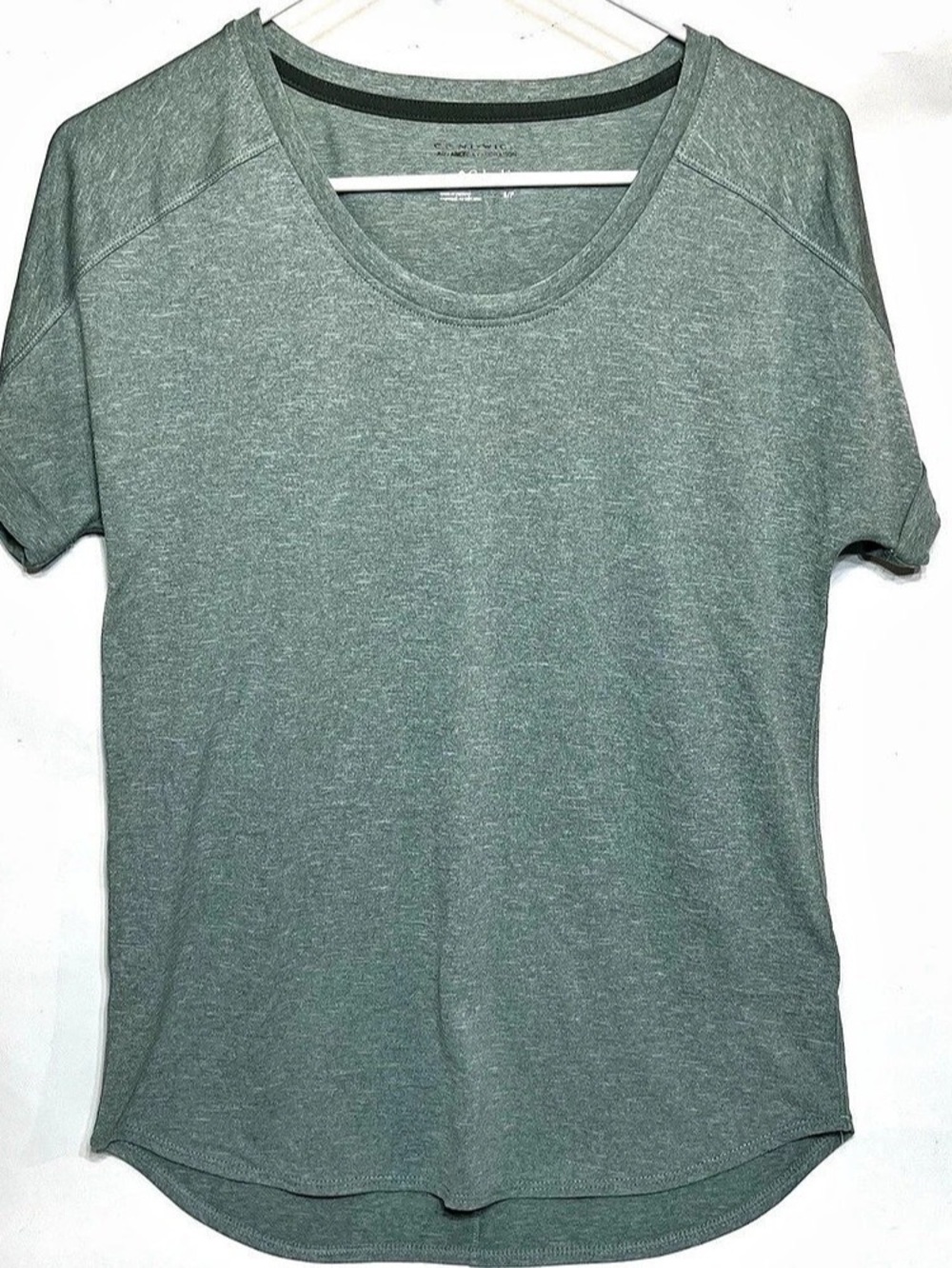 Columbia Omni-Wick Advanced Evaporation Short Sleeve Athletic Top in Green XS